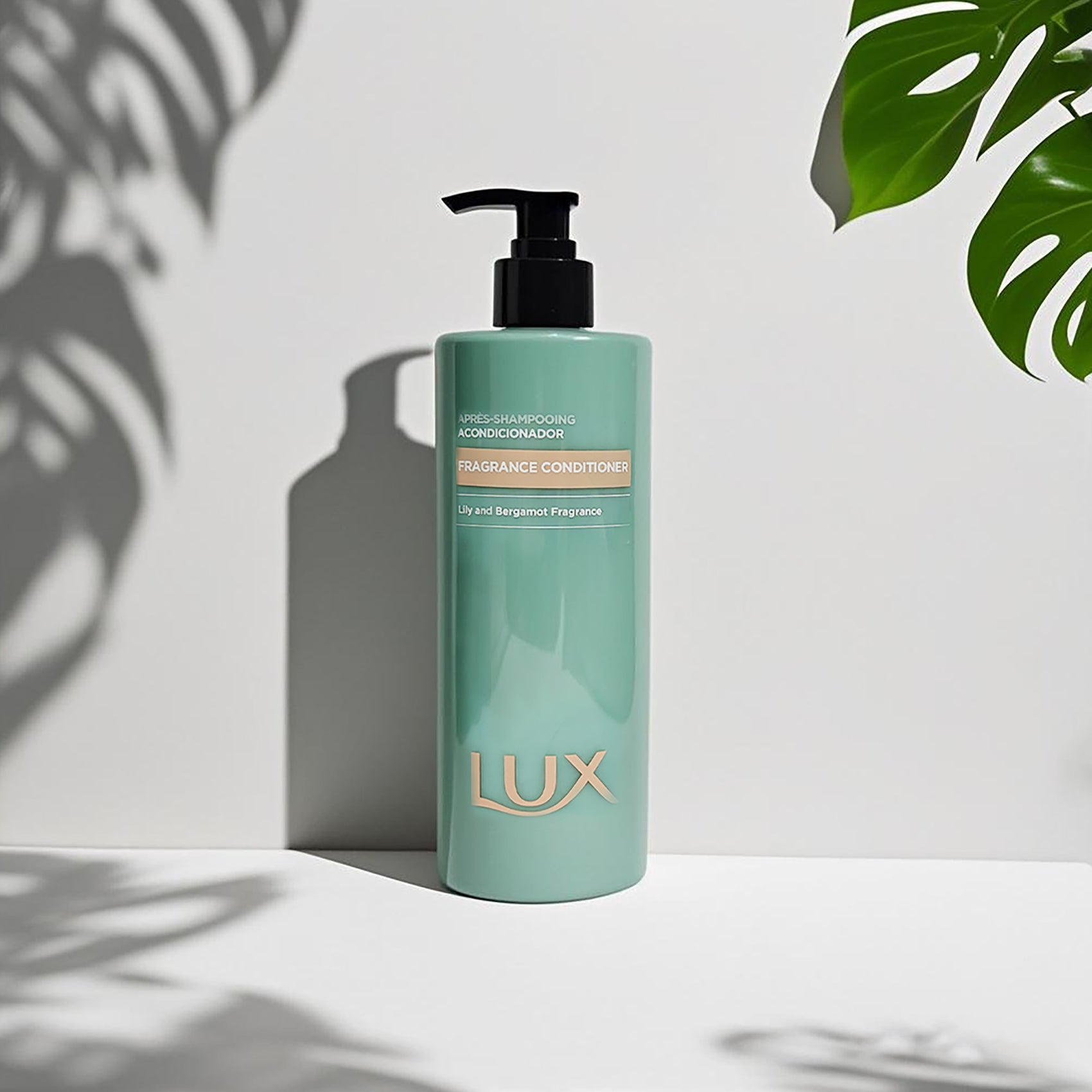 Lux Lily & Bergamot Range, 500ml